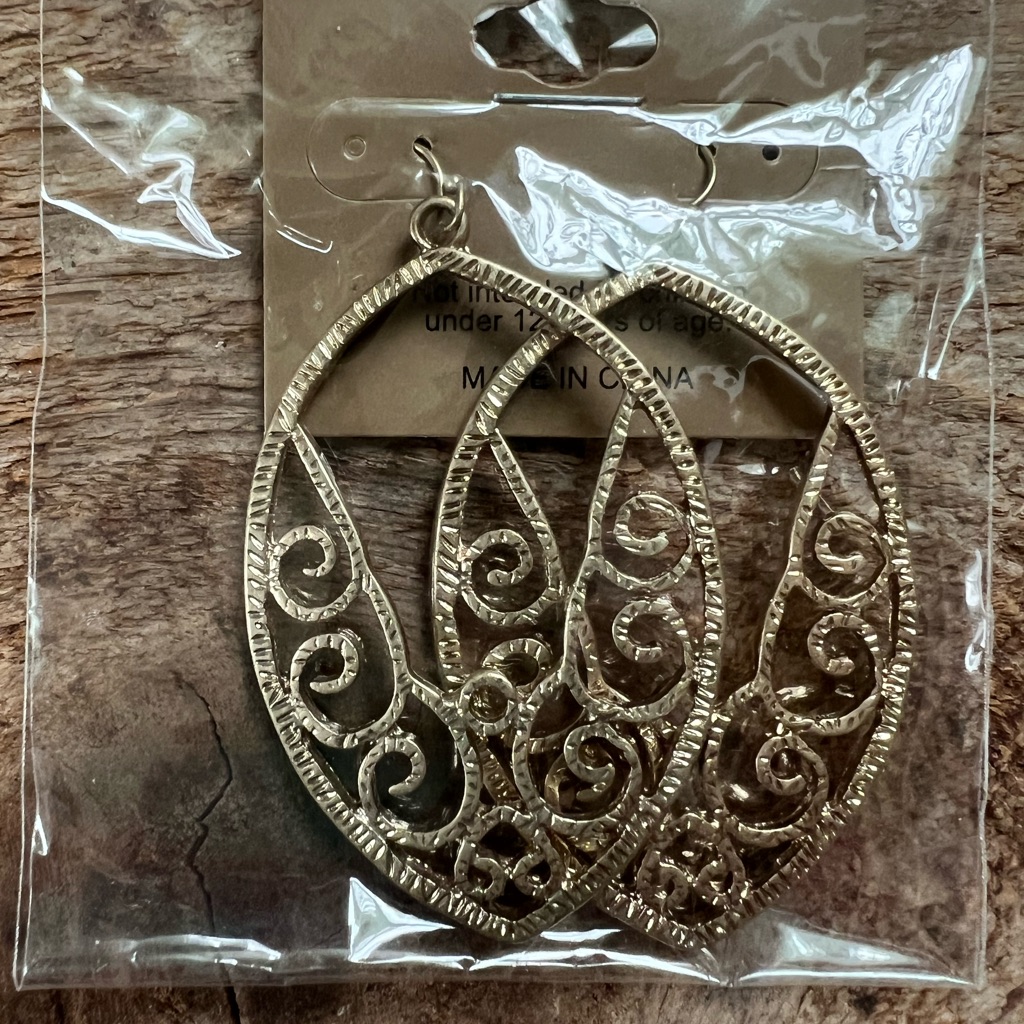 Gold Hammered Earrings, Filigree Earrings, Gold Swirl Earrings